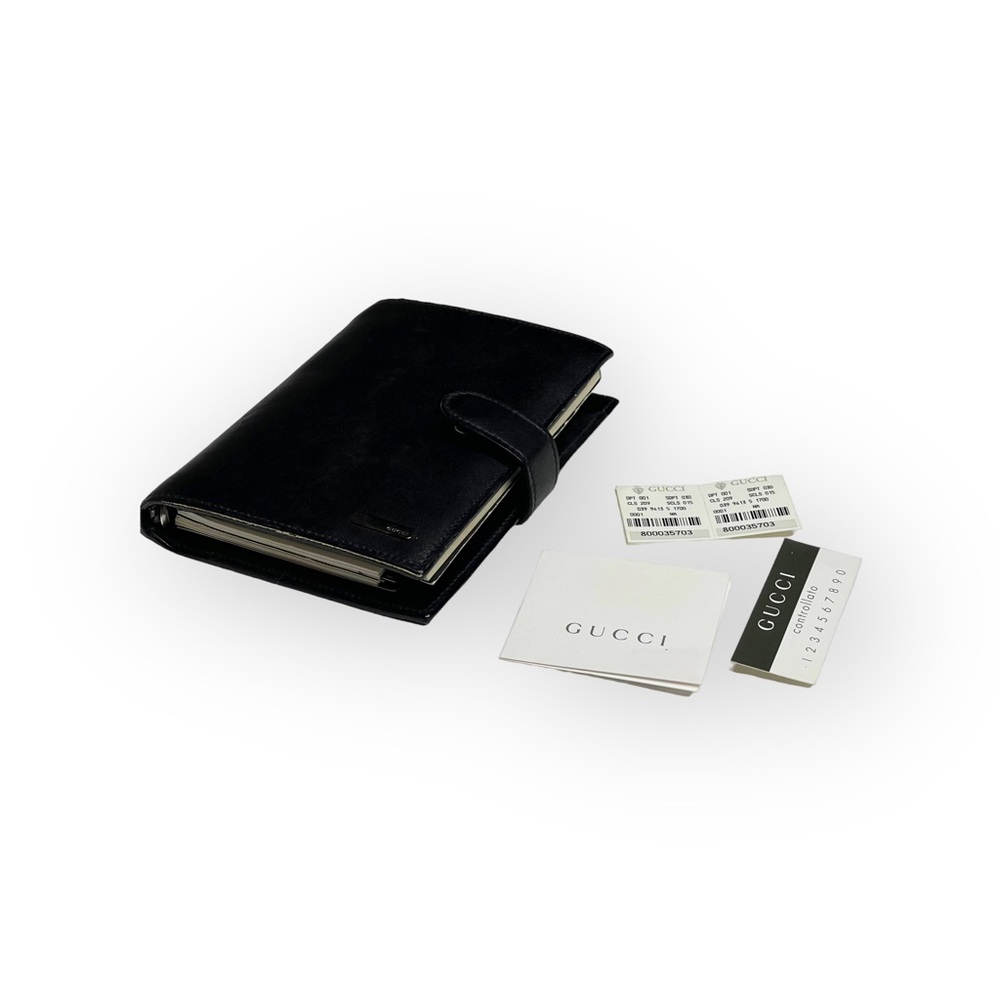 Vintage: Gucci ♛ Small Leather Daily Organizer Book ♛ Gold Logo Hardware Plaque - Picture 11 of 16